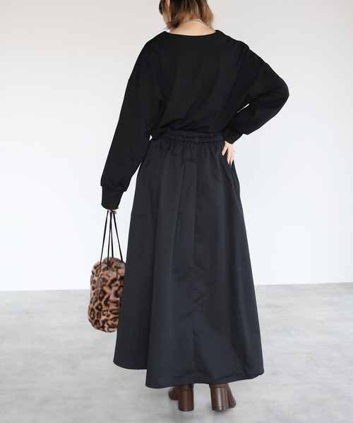amini(アミニ)の「【2021-2022 A/W】キーネック裾タックプルオーバー(Tシャツ/カットソー・レディース・ブラック/ベージュ/パープル/ブラウン・MEDIUM)」の8枚目の写真