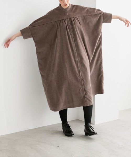 note et silence (ノートエシロンス)の「【 AMB100貨 】3_4SLV Long Gather Dress(ワンピース・レディース・ベージュ・FREE)」の1枚目の写真