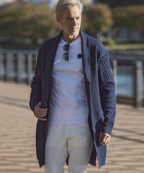 AKM Contemporary（エイケイエムコンテンポラリー）の「直営