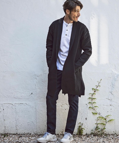 AKM Contemporary（エイケイエムコンテンポラリー）の「直営・WEB別注 AKM Contemporary(エイケイエムコンテンポラリー)ワッフル編みロングニットカーディガン（カーディガン/ボレロ・メンズ・ベージュ/サックスブルー/ネイビー/ブラック/オフホワイト/ライトグレー・M/S/L）」の11枚目の写真