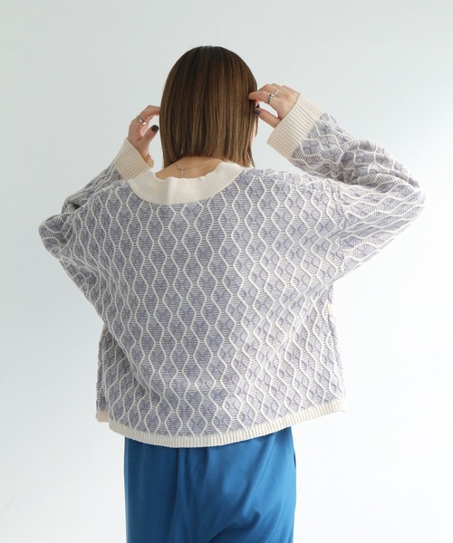 notch.（ノッチ）の「レトロ柄ショートカーデ（カーディガン/ボレロ・レディース・オフホワイト/エメラルド・M）」の9枚目の写真