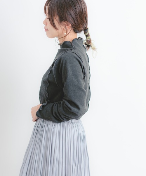 Wordtrobe（ワードトローブ）の「【wordtrobe】起毛フライスメロウインナー（Tシャツ/カットソー・レディース・ベージュ/ブラウン/チャコールグレー・FREE）」の4枚目の写真