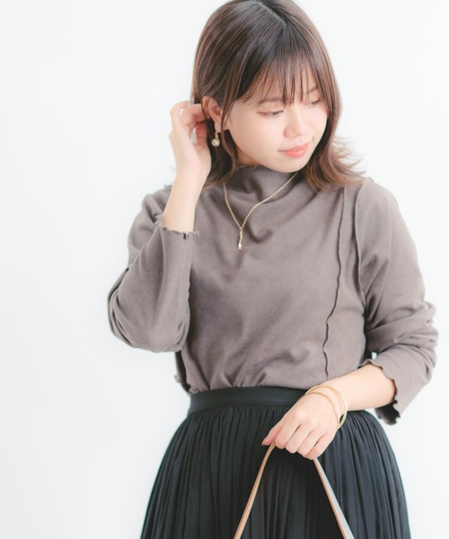 Wordtrobe（ワードトローブ）の「【wordtrobe】起毛フライスメロウインナー（Tシャツ/カットソー・レディース・ベージュ/ブラウン/チャコールグレー・FREE）」の10枚目の写真