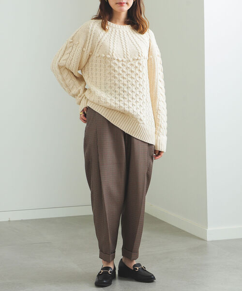 BEAMS HEART（ビームスハート）の「BEAMS HEART / 編地切り替え 求心柄ニットプルオーバー（ニット/セーター・レディース・ネイビー/ホワイト系その他5/レッド系その他2/レッド系その他・FREE）」の8枚目の写真