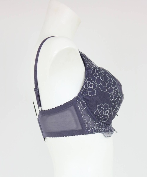 fran de lingerie(フランデランジェリー)の「Luxe Lace リュクスレース コーディネートブラジャー G65-I85カップ(ブラジャー・レディース・サックスブルー/クリーム/シルバーグレー・G65/G70/G75/G80/G85/H65/H70/H75/H80/H85/I65/I70/I75/I80/I85)」の13枚目の写真