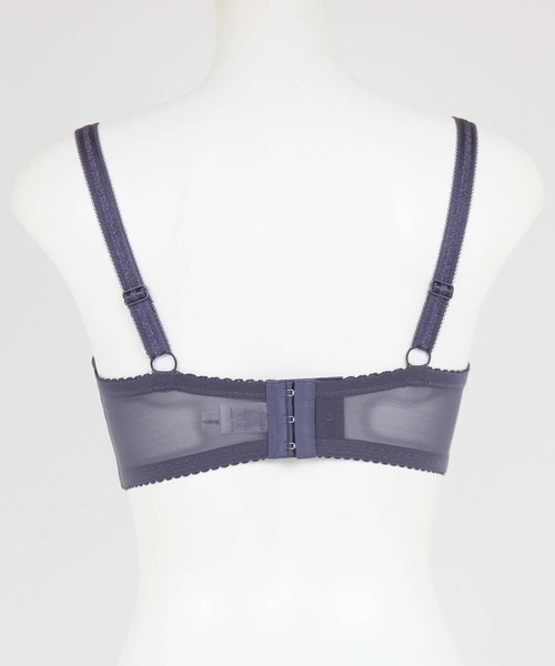 fran de lingerie(フランデランジェリー)の「Luxe Lace リュクスレース コーディネートブラジャー G65-I85カップ(ブラジャー・レディース・サックスブルー/クリーム/シルバーグレー・G65/G70/G75/G80/G85/H65/H70/H75/H80/H85/I65/I70/I75/I80/I85)」の20枚目の写真