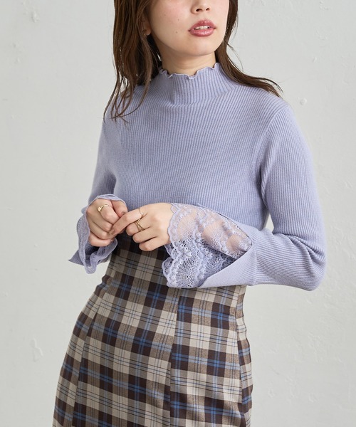 natural couture(ナチュラルクチュール)の「【大好評リバイバルアイテム】袖口レースもちもちリブタートル(ニット/セーター・レディース・アイボリー/ミント/サックスブルー/ブラック/ラベンダー/モカ・FREE)」の6枚目の写真
