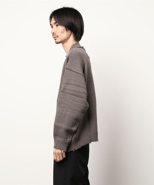 THE HITSS(ヒッツ)の「【THE HITSS】アクリルバルキーニット ダメージ モックネック プルオーバー(ニット/セーター・メンズ・オフホワイト/サックスブルー/チャコール/モカ・M/L)」の5枚目の写真