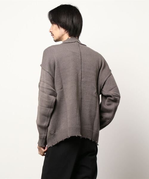 THE HITSS(ヒッツ)の「【THE HITSS】アクリルバルキーニット ダメージ モックネック プルオーバー(ニット/セーター・メンズ・オフホワイト/サックスブルー/チャコール/モカ・M/L)」の6枚目の写真