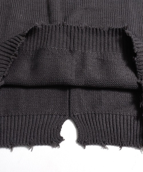 THE HITSS(ヒッツ)の「【THE HITSS】アクリルバルキーニット ダメージ モックネック プルオーバー(ニット/セーター・メンズ・オフホワイト/サックスブルー/チャコール/モカ・M/L)」の14枚目の写真