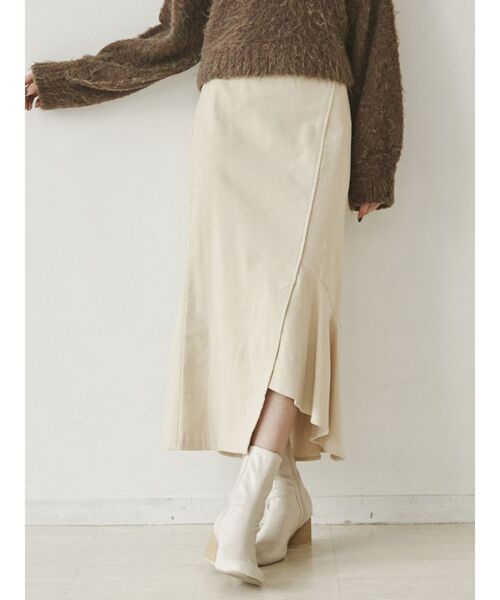 MURUA(ムルーア)の「アシンメトリーマーメイドスカート(スカート・レディース・アイボリー/ブラック/ホワイト/イエロー・1/2)」の3枚目の写真