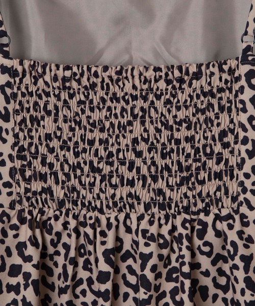 WEGO(ウィゴー)の「WEGO/ミニフレアーキャミワンピ(ワンピース・レディース・ブラック/アニマル・FREE)」の20枚目の写真