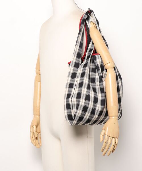 TINA：JOJUN（ティーナジョジュン）の「チェック柄 トートバッグ TINA：JOJUN（トートバッグ・レディース・グリーン/ブラック・F）」の8枚目の写真
