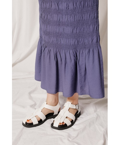 crie conforto（クリーコンフォルト）の「フラットグルカサンダル（サンダル・レディース・ブラック/キャメル/ホワイト・SMALL/MEDIUM/LARGE）」の21枚目の写真