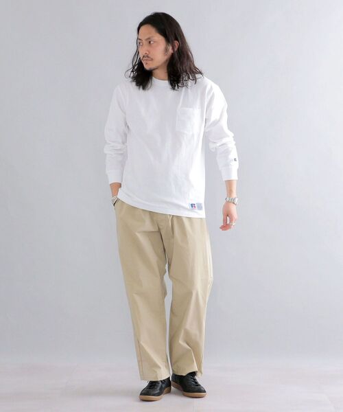 Russell Athletic（ラッセルアスレティック）の「*【SHIPS別注】RUSSELL ATHLETIC: ピグメント加工 ロングスリーブ Tシャツ (ロンT) 22SS（Tシャツ/カットソー・メンズ・ホワイト/ダークグレー/グリーン/ネイビー/イエロー系・SMALL/MEDIUM/LARGE/X-LARGE）」の6枚目の写真