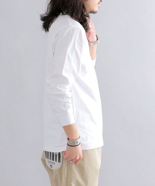 Russell Athletic（ラッセルアスレティック）の「*【SHIPS別注】RUSSELL ATHLETIC: ピグメント加工 ロングスリーブ Tシャツ (ロンT) 22SS（Tシャツ/カットソー・メンズ・ホワイト/ダークグレー/グリーン/ネイビー/イエロー系・SMALL/MEDIUM/LARGE/X-LARGE）」の18枚目の写真