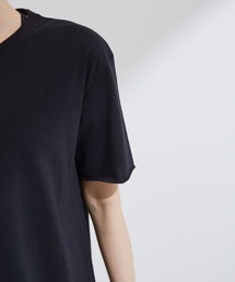 Alo Yoga（アロヨガ）の「【alo】EVERYDAY Tシャツ（Tシャツ