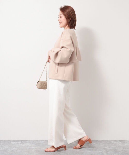 NOLLEY’S(ノーリーズ)の「◇【WEB限定】T/Cダンボールノーカラーフリルジャケット(ブルゾン・レディース・ネイビー/ベージュ・FREE)」の10枚目の写真