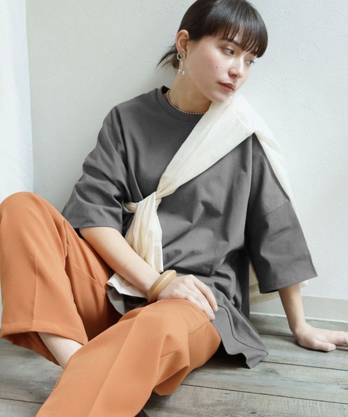 HER CLOSET（ハークローゼット）の「【HERCLOSET】7オンスヘビーウェイトコットンビッグシルエットTシャツ（Tシャツ/カットソー・レディース・ホワイト/チャコールグレー/ブラック/ベージュ/パープル/ブルー・M）」の4枚目の写真