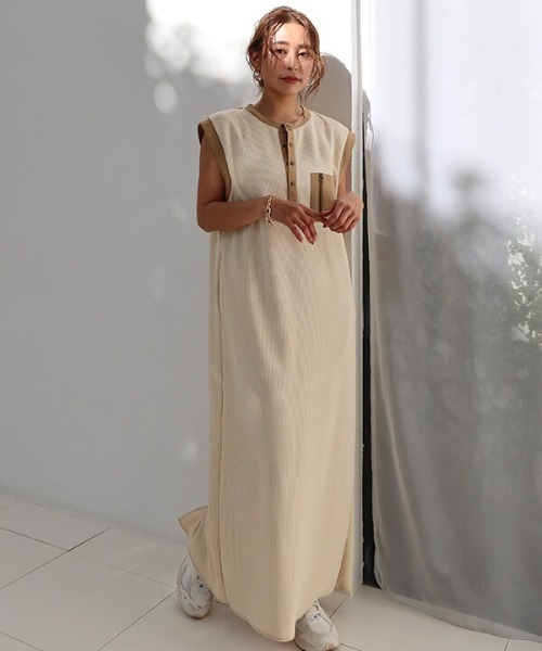 CREDONA（クレドナ）の「ワッフルコンビノースリOP（ワンピース・レディース・ベージュ/カーキ・FREE）」の5枚目の写真