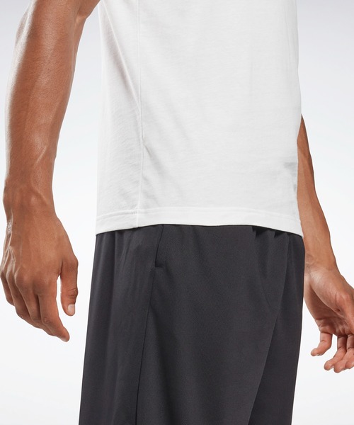 Reebok(リーボック)の「グラフィック シリーズ ベクター Tシャツ / Graphic Series Vector T-Shirt(Tシャツ/カットソー・メンズ・ホワイト/スカイブルー/ブラック/ヘザーグレー/レッド系その他/レッド/グレー/ホワイト系その他/ブルー・SMALL/MEDIUM/LARGE/X-LARGE/XX-LARGE/X-SMALL/XXX-LARGE/J/2XO)」の12枚目の写真