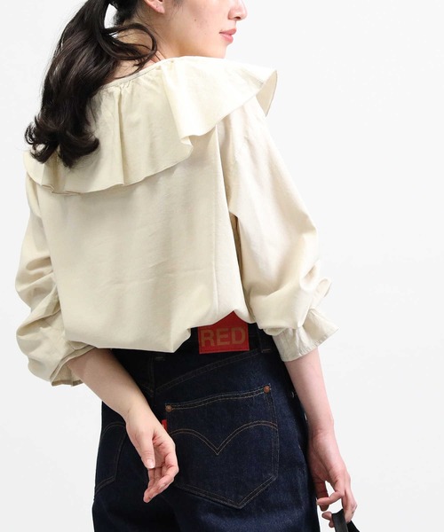 HONEYSUCKLE ROSE（ハニーサックルローズ）の「【HONEYSUCKLE ROSE】フリル衿ブラウス（シャツ/ブラウス・レディース・ベージュ/オフホワイト/ブラック・M/L）」の10枚目の写真