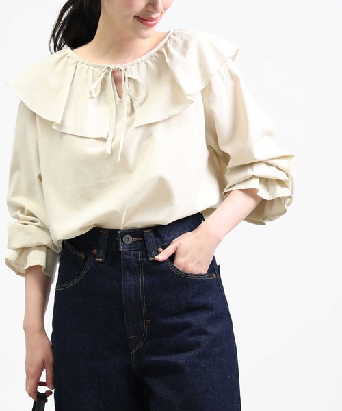 HONEYSUCKLE ROSE（ハニーサックルローズ）の「【HONEYSUCKLE ROSE】フリル衿ブラウス（シャツ/ブラウス・レディース・ベージュ/オフホワイト/ブラック・M/L）」の12枚目の写真