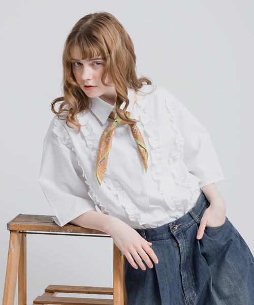 MUHET（ミュエータ）の「フロントダブルフリルブラウス（シャツ 