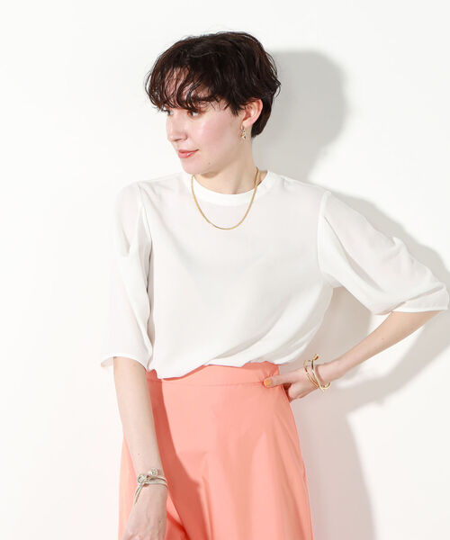 NOLLEY’S(ノーリーズ)の「◇【WEB限定】2WAYジョーゼット肩タックブラウス(シャツ/ブラウス・レディース・オフホワイト/チャコールグレー/ブルー/イエロー・FREE)」の6枚目の写真