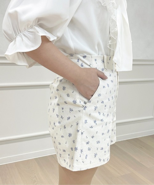 apres jour（アプレジュール）の「花柄ショートパンツ【ZOZOTOWN限定アイテム】（その他パンツ・レディース・ピンク/ブルー・SMALL/MEDIUM/X-LARGE）」の9枚目の写真