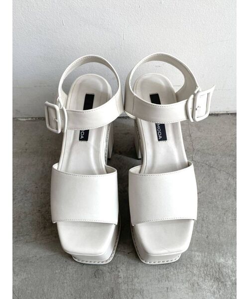 EMODA（エモダ）の「コンビネーションハイヒールサンダル（サンダル・レディース・ブラック/ホワイト・SMALL/MEDIUM/LARGE）」の16枚目の写真