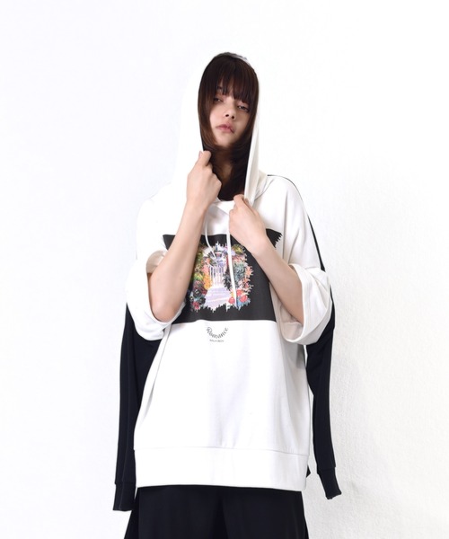 MILKBOY（ミルクボーイ）の「ダブルスリーブ HOODIES（パーカー・レディース・A/B/C・FREE）」の3枚目の写真