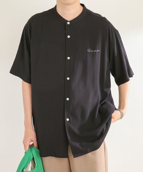 SENSE OF PLACE by URBAN RESEARCH（センスオブプレイスバイアーバンリサーチ）の「シシュウバンドカラーシャツ（シャツ/ブラウス・メンズ・アイボリー/ブラック/ミント/ブルー・MEDIUM/LARGE）」の2枚目の写真