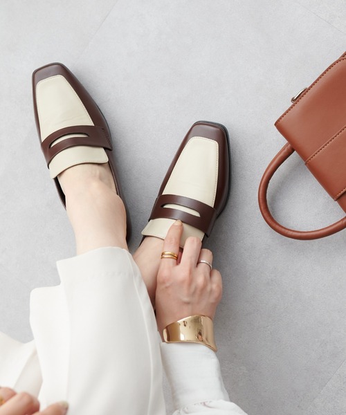 DISCOAT（ディスコート）の「スクエアトゥコインローファー（ローファー・レディース・ブラック/ブラウン/アイボリー/キャメル・SMALL/MEDIUM/LARGE）」の4枚目の写真