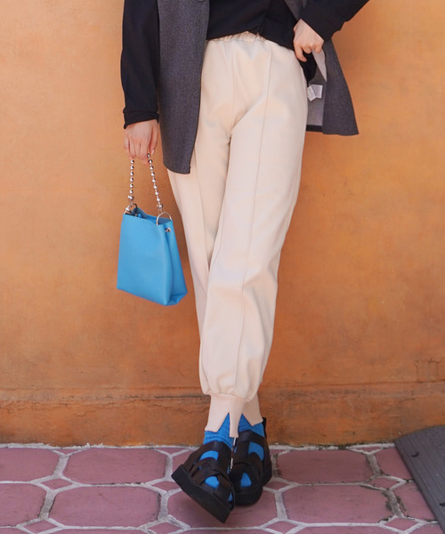 VENCEEXCHANGE(ヴァンスエクスチェンジ)の「ボールチェーン2WAYショルダー(ショルダーバッグ・レディース・オフホワイト/ブラック/オレンジ/ブルー・FREE)」の18枚目の写真