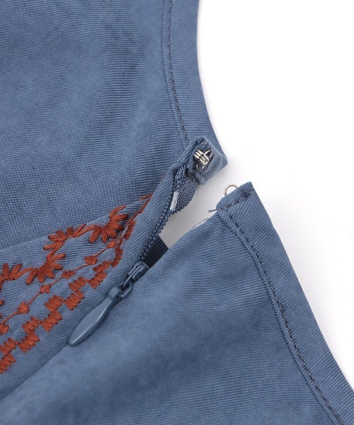 チチカカ(チチカカ)の「ピーチスキンサロペットパンツ(サロペット/オーバーオール・レディース・グリーン/ライトグレー/ネイビー・FREE)」の22枚目の写真