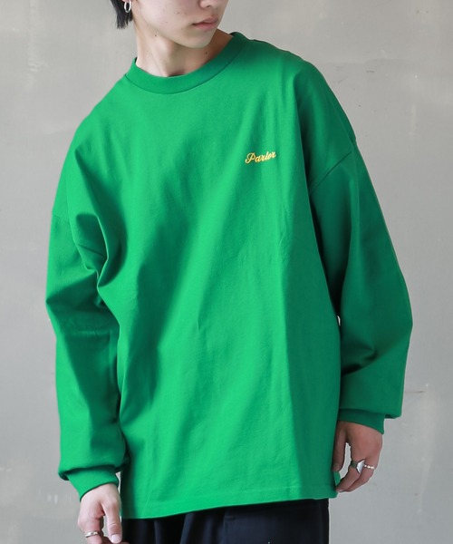 SPINNS(スピンズ)の「【ビッグシルエット】ワンポイントロゴ刺繍 長袖カラーTシャツ(Tシャツ/カットソー・メンズ・ロイヤルブルー/スミクロ/ダークブルー/グリーン系その他/ネイビー/ブラック/ホワイト/サックスブルー/ピンク/レッド/イエロー・ONESIZE)」の5枚目の写真