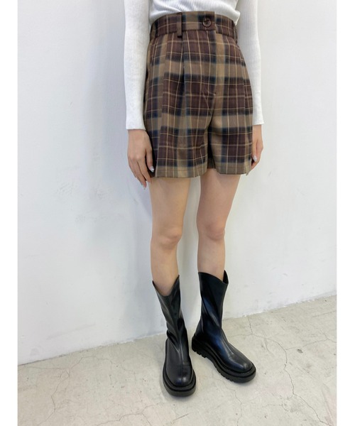 PHILLY（フィリー）の「タックショートパンツ（その他パンツ・レディース・ブラック/ブラウン/グレー・FREE）」の11枚目の写真