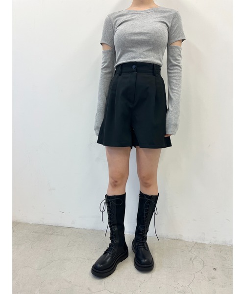 PHILLY（フィリー）の「タックショートパンツ（その他パンツ・レディース・ブラック/ブラウン/グレー・FREE）」の4枚目の写真