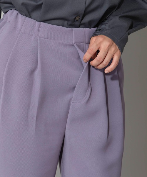 Munich（ミューニック）の「ポリエステルツイルリラックステーパードパンツ（スラックス・レディース・ブラック/パープル/キャメル・S/M/XS）」の14枚目の写真