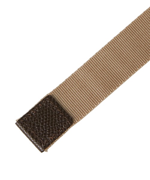 KATHARINE HAMNETT LONDON （キャサリンハムネットロンドン）の「KATHARINE HAMNETT LONDON/キャサリンハムネットロンドン ＜WEB限定＞ NYLONG LEATHER COMBI RIBBON BELT（ベルト・メンズ・カーキ/ベージュ/ブラック・FREE）」の13枚目の写真