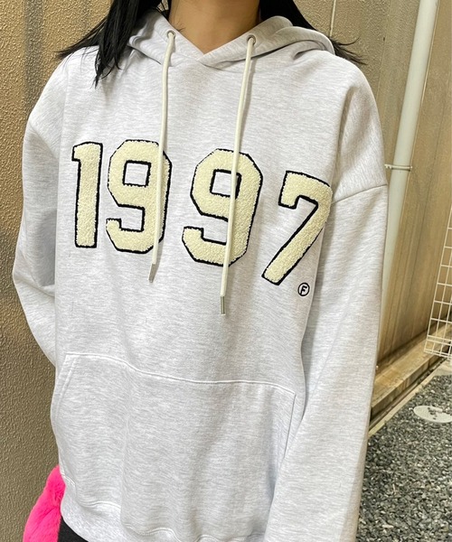 Narcissus（ナルシス）の「【Narcissus】ロゴフードスウェット（パーカー・レディース・ブラック/グレー・FREE）」の18枚目の写真