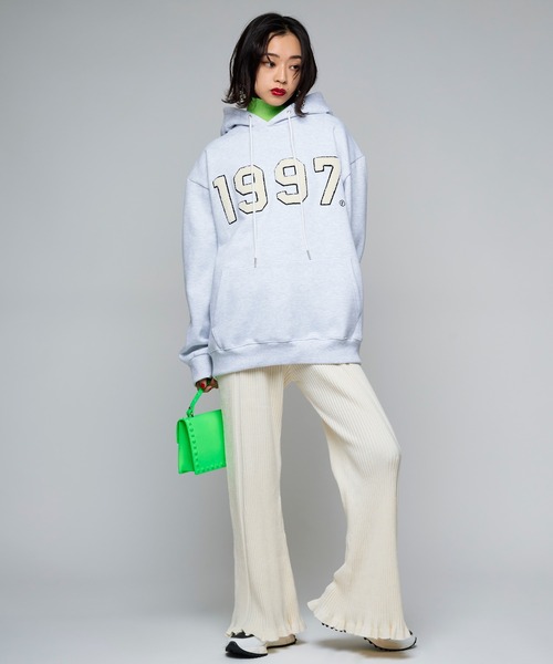 Narcissus（ナルシス）の「【Narcissus】ロゴフードスウェット（パーカー・レディース・ブラック/グレー・FREE）」の16枚目の写真