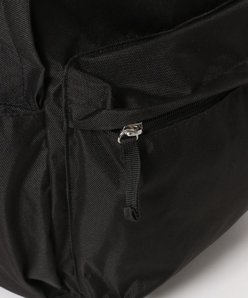 LOWRYS FARM（ローリーズファーム）の「ポーチツキ９ポケリュック　187433（バックパック/リュック・レディース・ブラック/ブラウン・FREE）」の3枚目の写真