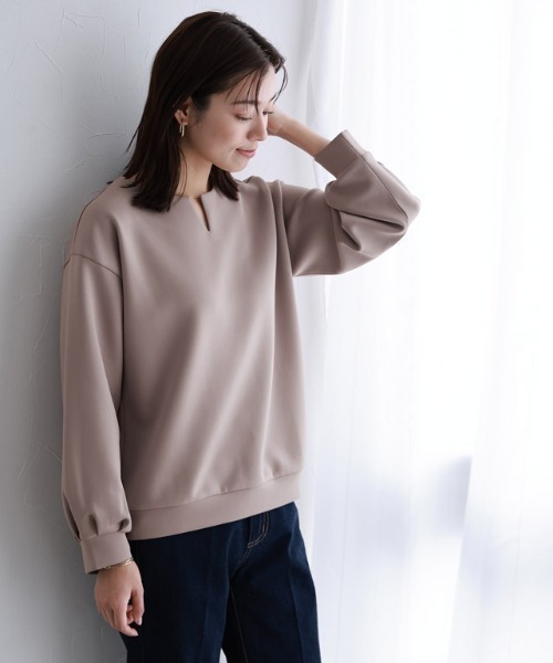 Pierrot(ピエロ)の「ダンボールキーネックプルオーバー(Tシャツ/カットソー・レディース・ネイビー/オフホワイト/ベージュ系その他・M/L)」の18枚目の写真