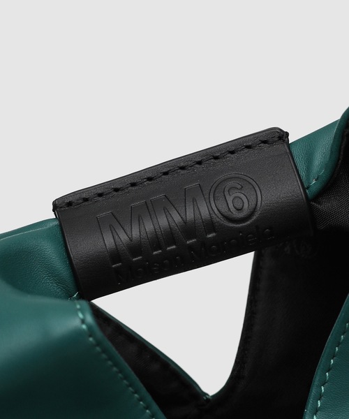 MM6 Maison Margiela（ｴﾑｴﾑｼｯｸｽ ﾒｿﾞﾝ ﾏﾙｼﾞｪﾗ）の「JAPANESE CROSSBODY BAG（ショルダーバッグ・レディース・グリーン/ブラック・ONE SIZE/FREE）」の5枚目の写真