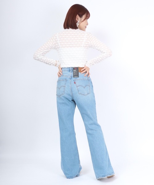 Salong hameu(サロン ハミュー)の「お花柄 シアー トップス/長袖タートルネック/レース/ロンT(Tシャツ/カットソー・レディース・ライトベージュ/オフホワイト/サックスブルー/ブラック・M/L)」の6枚目の写真