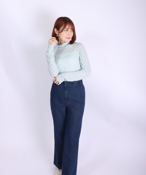 Salong hameu(サロン ハミュー)の「お花柄 シアー トップス/長袖タートルネック/レース/ロンT(Tシャツ/カットソー・レディース・ライトベージュ/オフホワイト/サックスブルー/ブラック・M/L)」の7枚目の写真