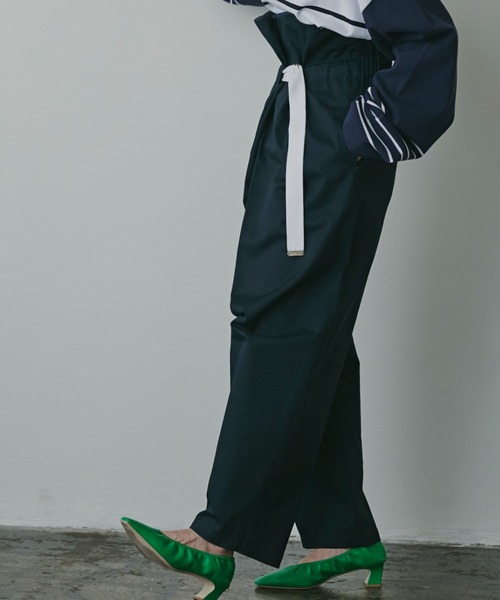 mici(ミチ)の「(mici)フリルウエストパンツ(その他パンツ・レディース・ベージュ/ネイビー・SMALL/MEDIUM)」の21枚目の写真