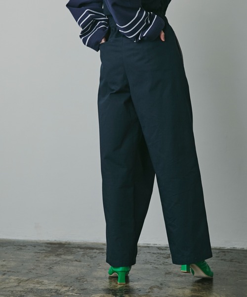 mici(ミチ)の「(mici)フリルウエストパンツ(その他パンツ・レディース・ベージュ/ネイビー・SMALL/MEDIUM)」の22枚目の写真